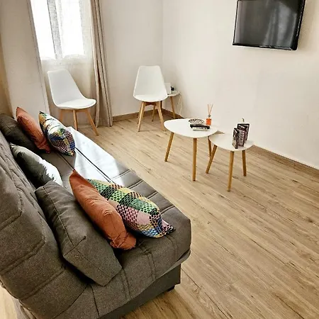 Apartamento Familiar En Triana Seville Exterior photo